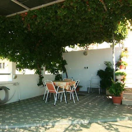 Duce 5275a Apartmán
